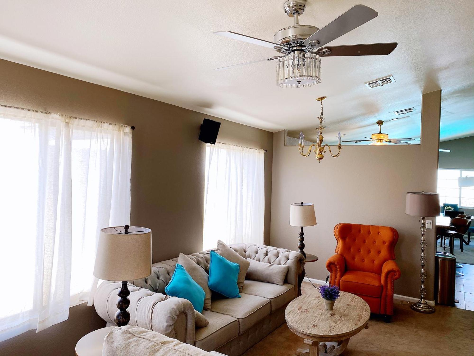 Вилла Amazing Heated Pool And Private Hot Tub 3Br In Heart Of Lv Лас-Вегас Экстерьер фото