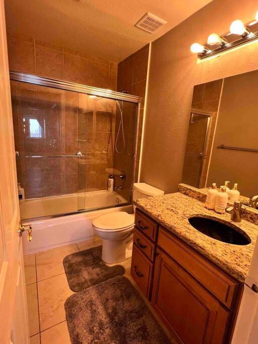 Вилла Amazing Heated Pool And Private Hot Tub 3Br In Heart Of Lv Лас-Вегас Экстерьер фото