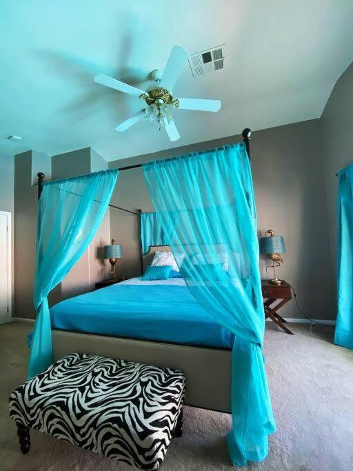 Вилла Amazing Heated Pool And Private Hot Tub 3Br In Heart Of Lv Лас-Вегас Экстерьер фото