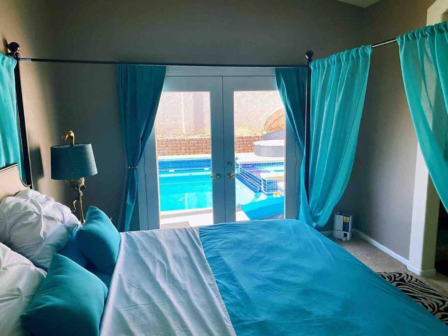 Вилла Amazing Heated Pool And Private Hot Tub 3Br In Heart Of Lv Лас-Вегас Экстерьер фото